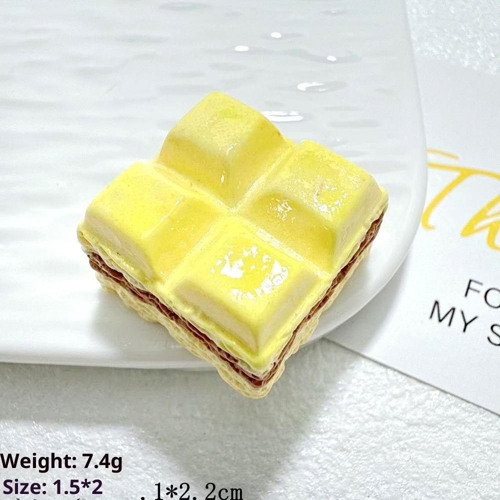 Resin Trinkets With Chocolate-filled Simulation Food Toys