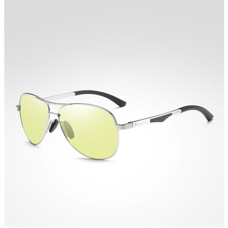 Fashion color-changing glasses