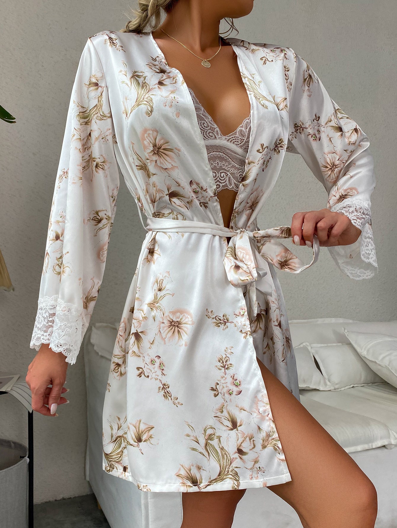Ladies' Robe Lace Cardigan Pajamas Bathrobe