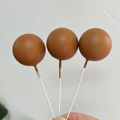 Faux Balls Cake Decoration