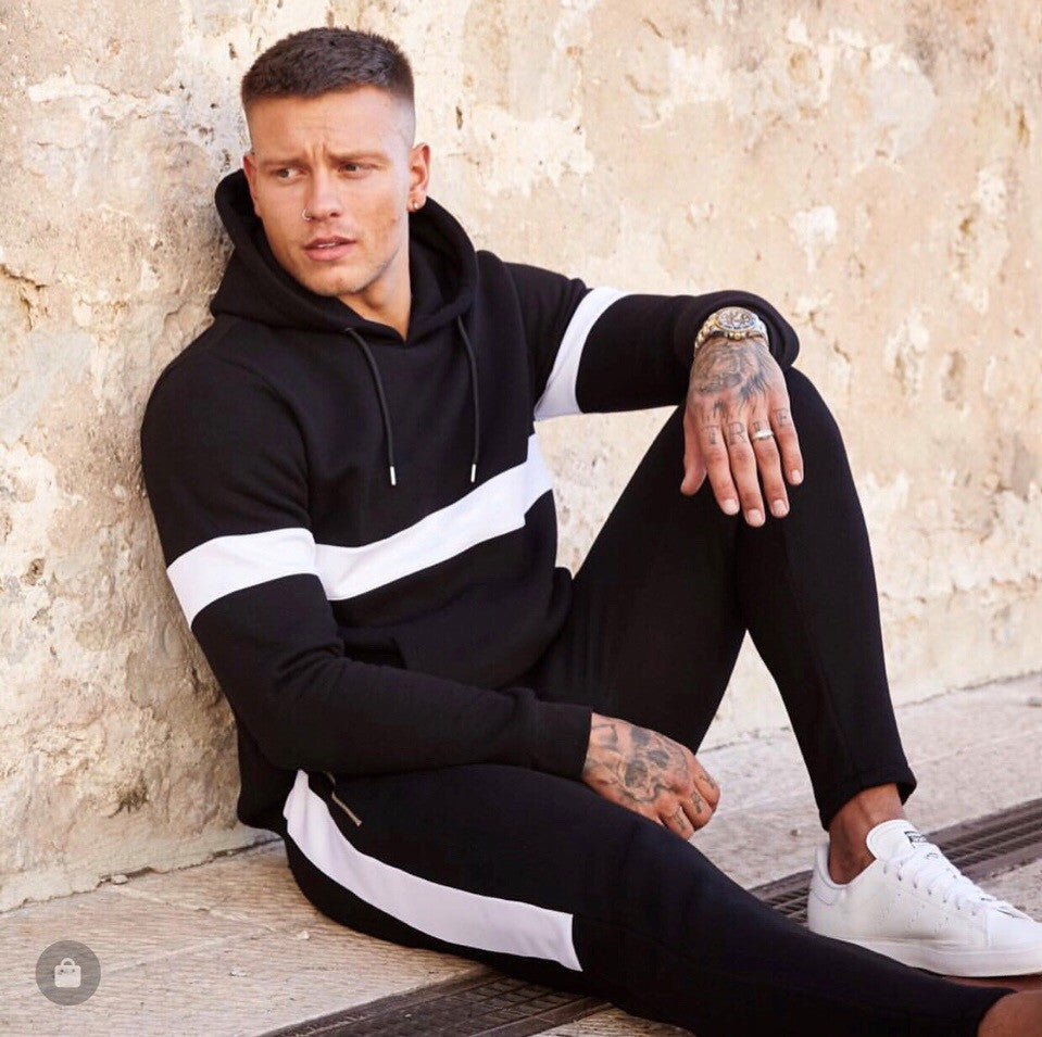 Hooded sports and leisure sweater set
