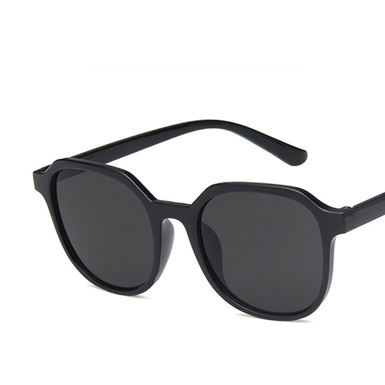 Sunglasses street shot ins vibrato glasses