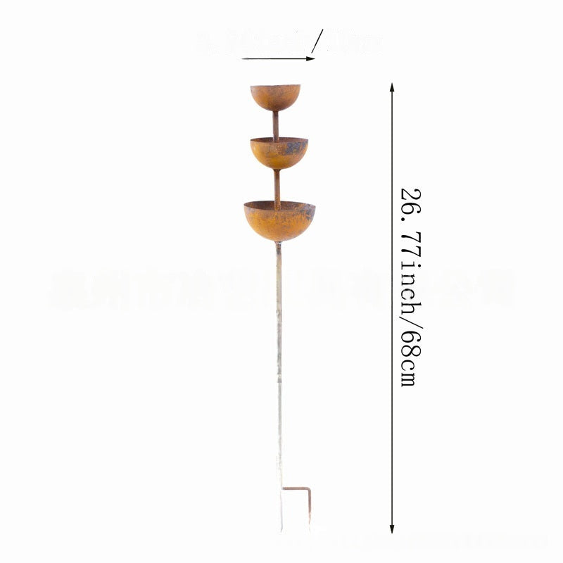 Garden Rust-Style Rainwater Collector Decor