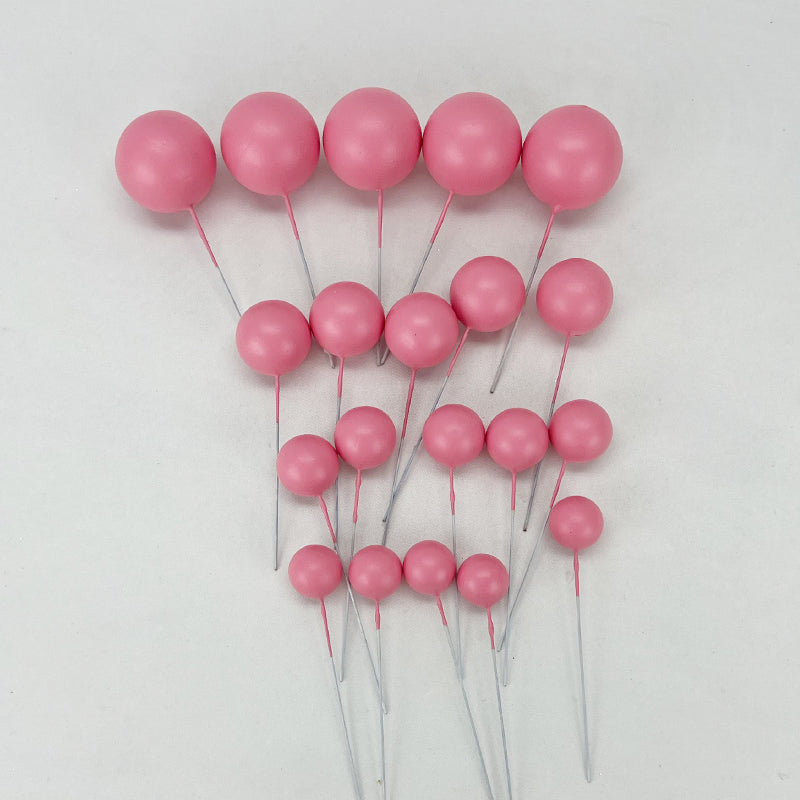 Faux Balls Cake Decoration