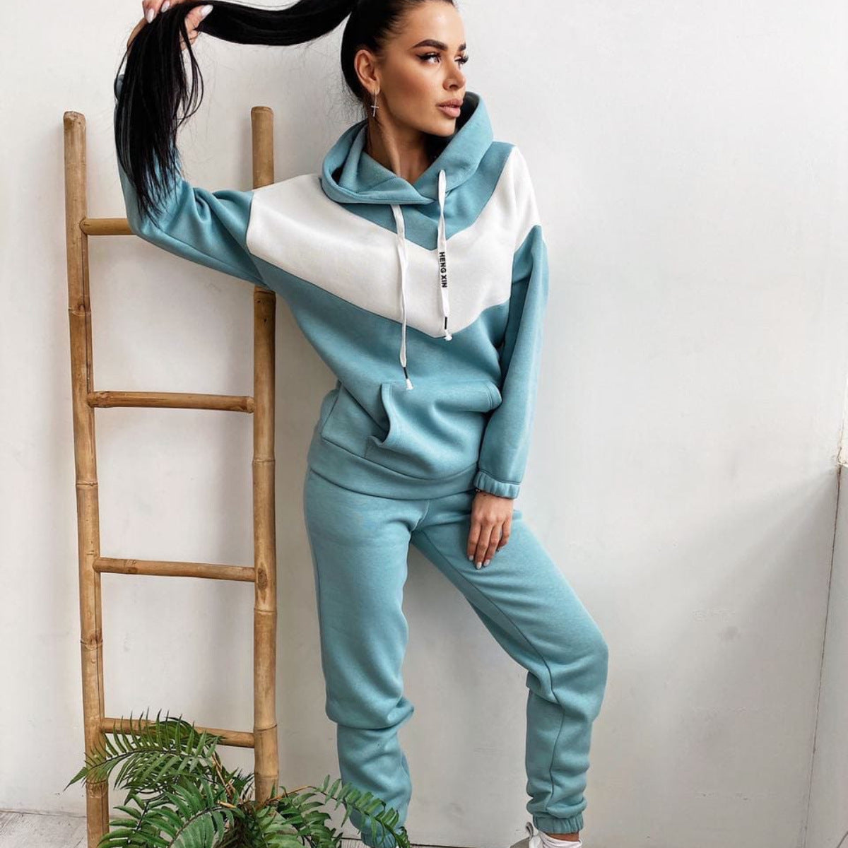 Two Piece Sports And Leisure Sweater Suit