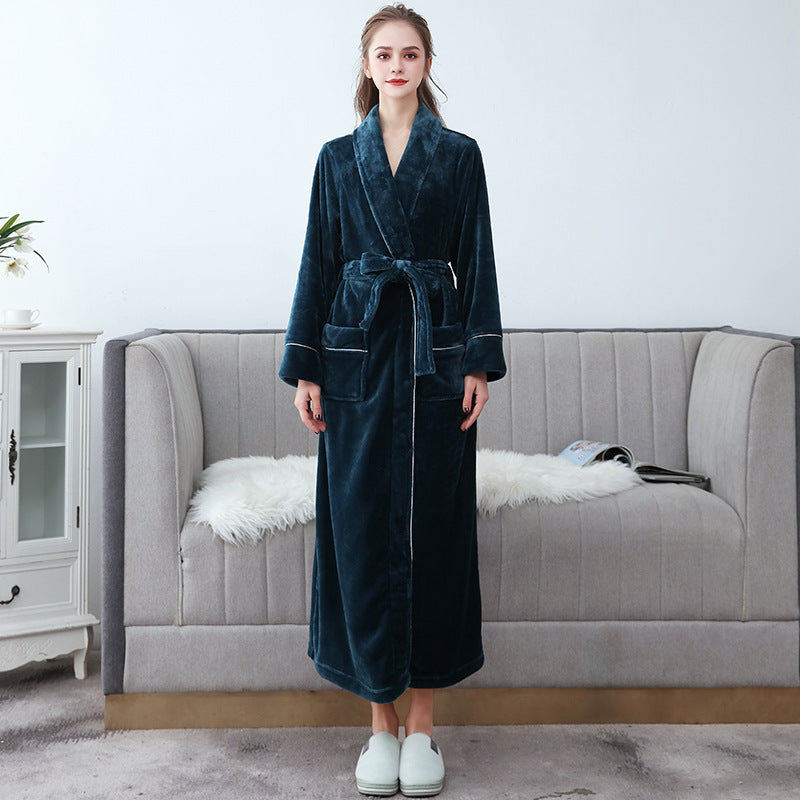 Couple Fattening And Lengthening Flannel Bathrobe