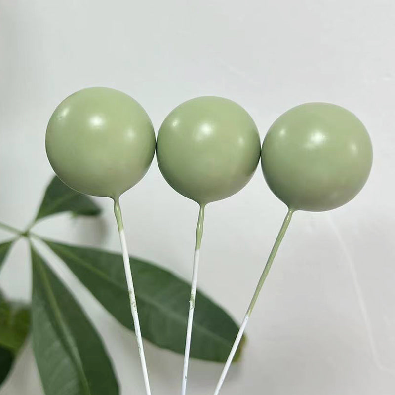 Faux Balls Cake Decoration