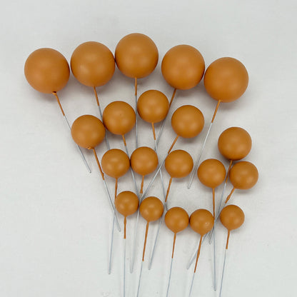 Faux Balls Cake Decoration