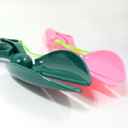 Simple Going Out Scissors Style Dog Poop Clip