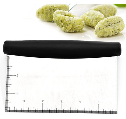 Stainless steel flour cut with scaled sausage powder knife powdered dough cut kitchen baking tool