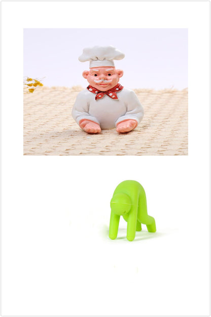 Punch-free seamless adhesive hook multi-function creative cartoon chef hook hook kitchen bathroom supplies