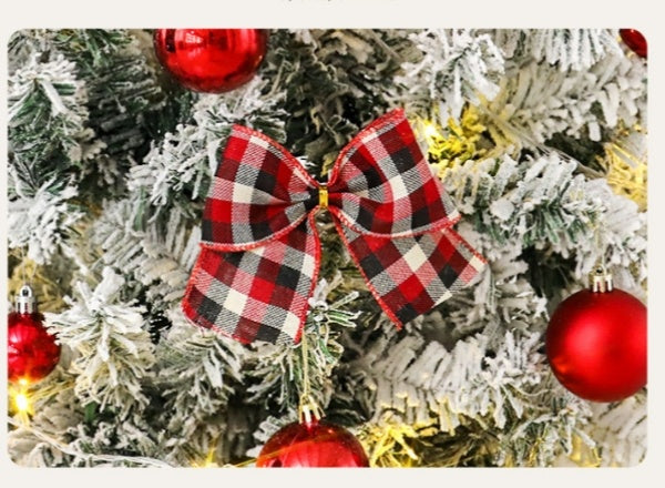 Prelit Snow-Flocked Artificial Pine Christmas Tree, Full Xmas Tree With 250 Lights, 8 Lighting Modes, 1Foldable Base For Home And Party Decor With Remote Control