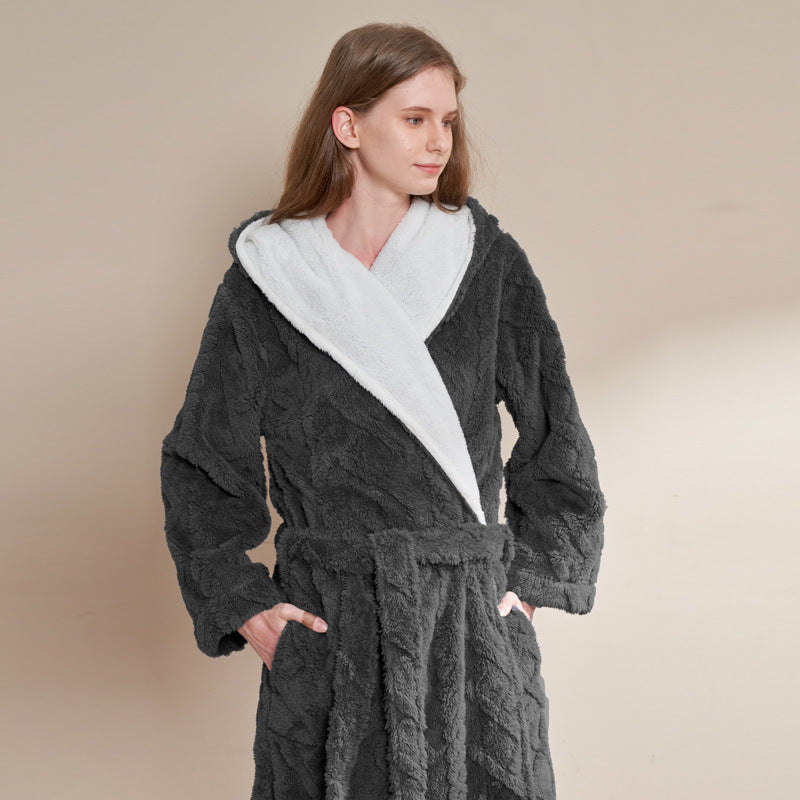 Plush Thickened Coral Velvet Fashionable Bathrobe