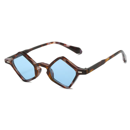 Women's Fashion Geometry Pattern Triangle Glasses