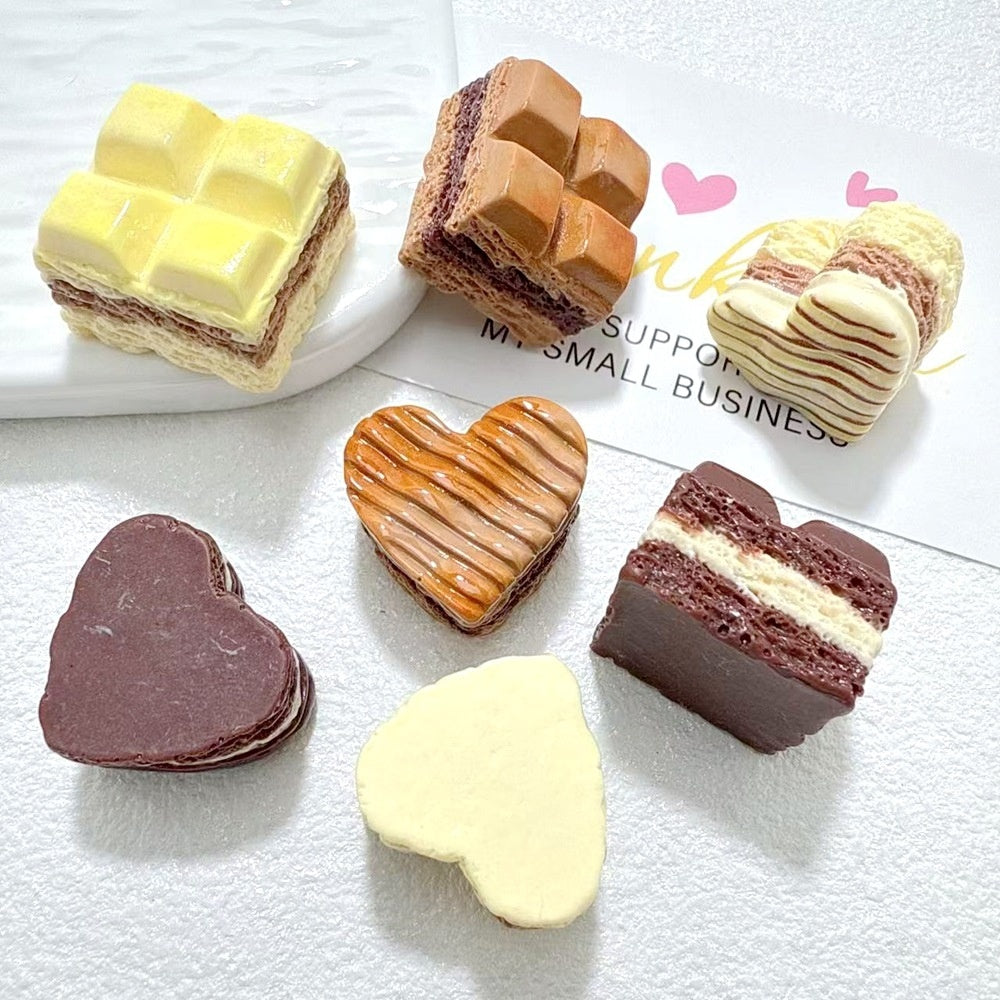 Resin Trinkets With Chocolate-filled Simulation Food Toys