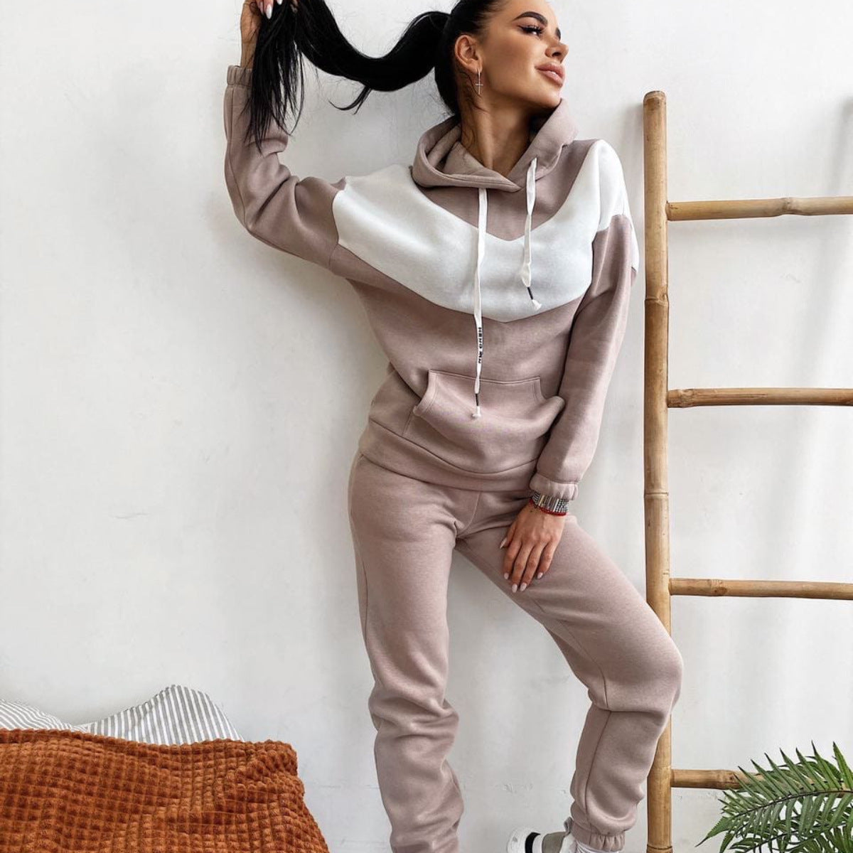 Two Piece Sports And Leisure Sweater Suit