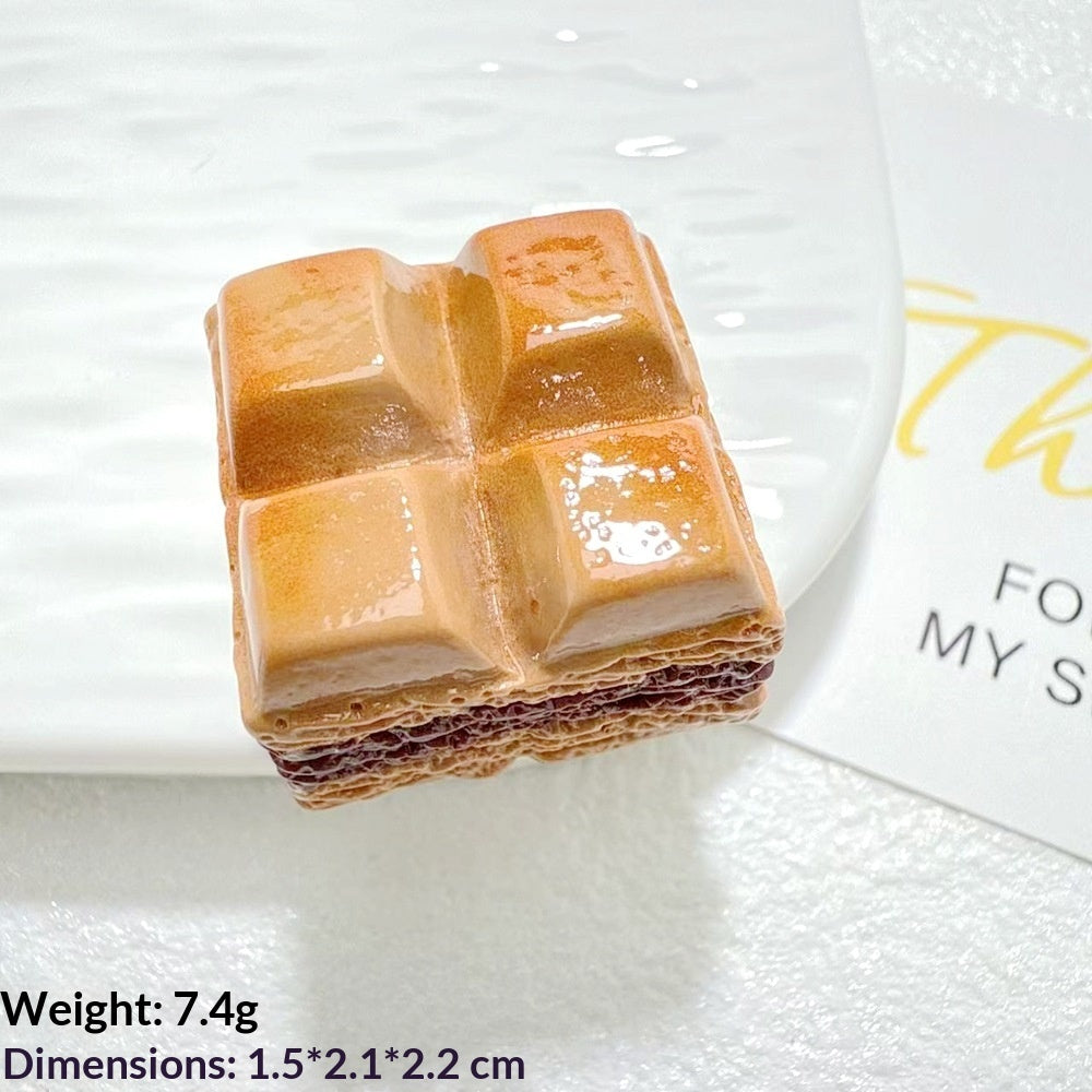 Resin Trinkets With Chocolate-filled Simulation Food Toys