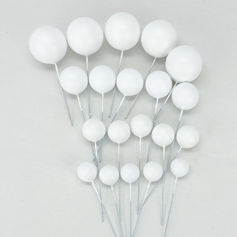 Faux Balls Cake Decoration