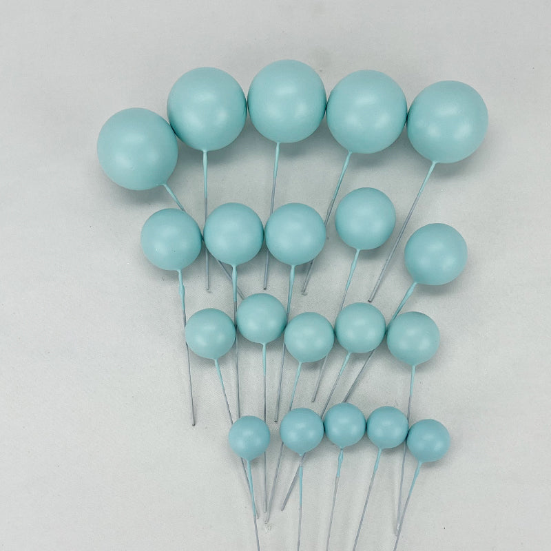 Faux Balls Cake Decoration