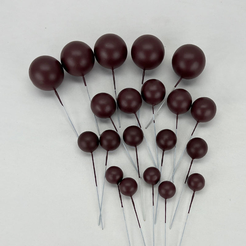 Faux Balls Cake Decoration
